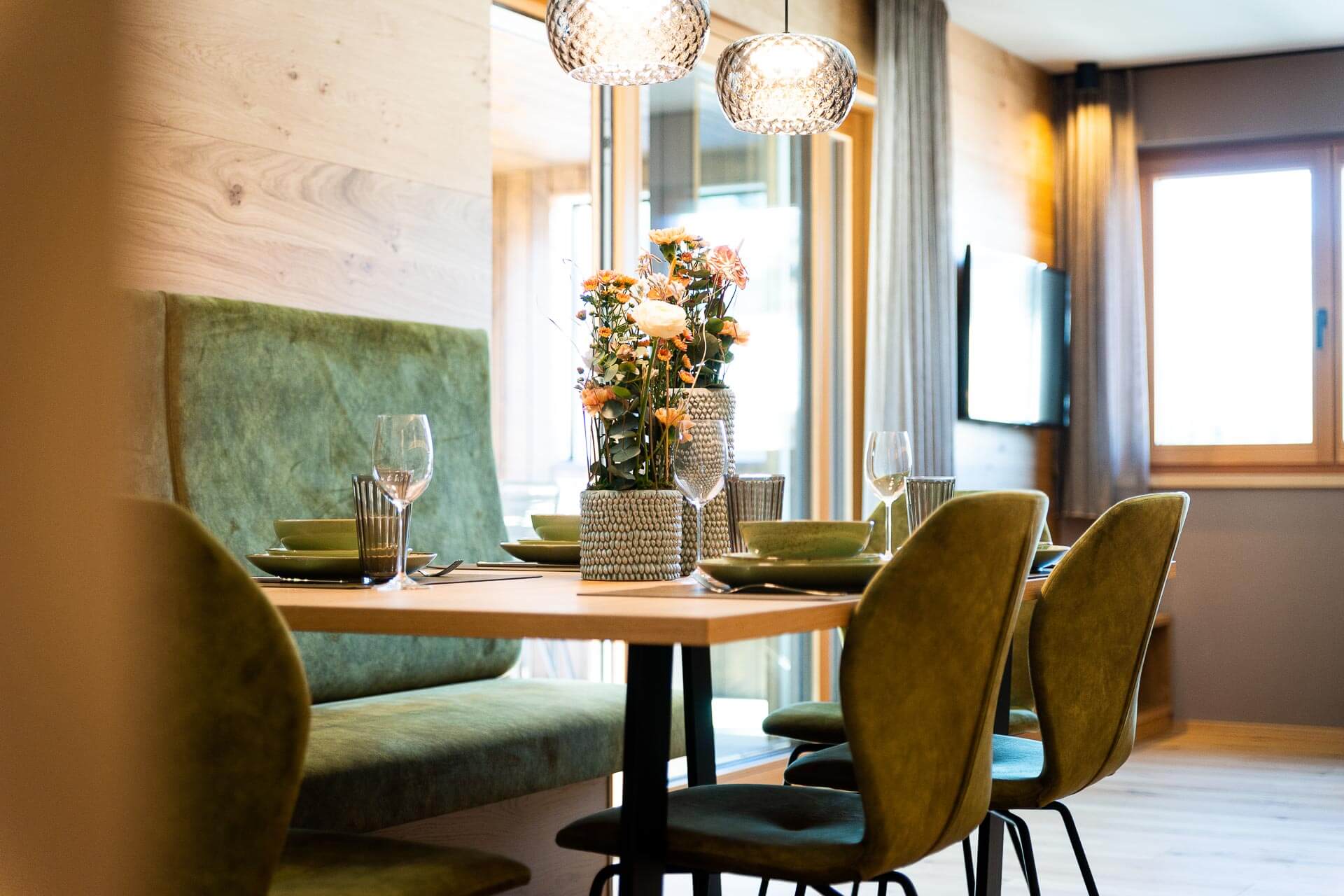 Laid table - City Suite Family