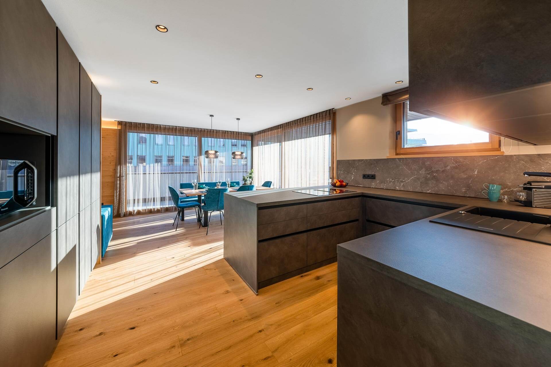 Eat-in kitchen - City Loft Family Premium